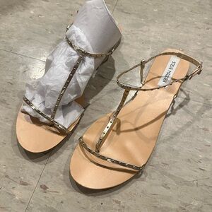 New Steve Madden gold sandal
